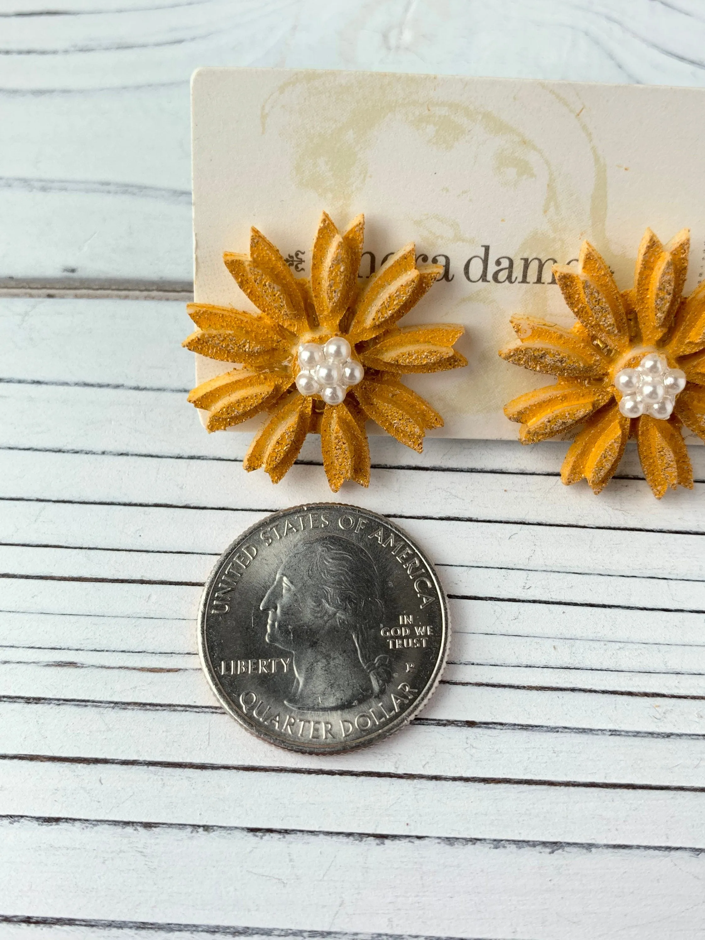 Fresh As A Daisy Post Earrings