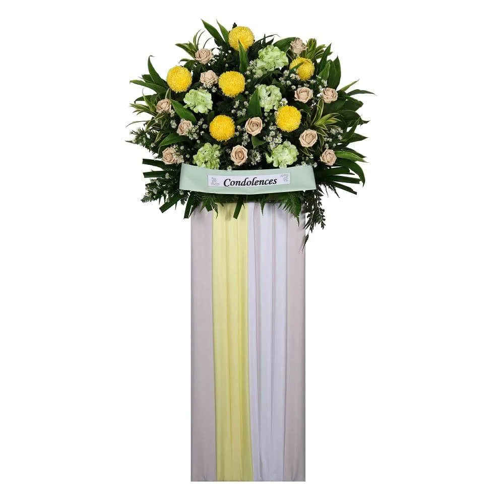 Funeral Wreaths with Fresh-Cut Elegance | W476