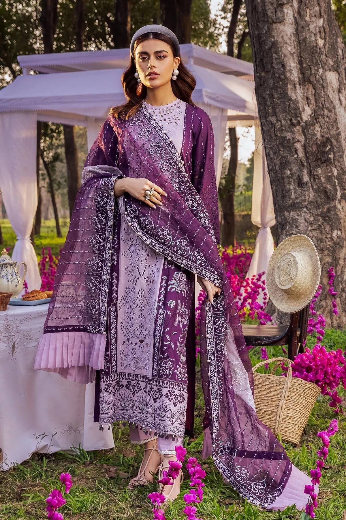 Nureh Exclusive Luxury Lawn Collection 2022 – MAUVE MELODY
