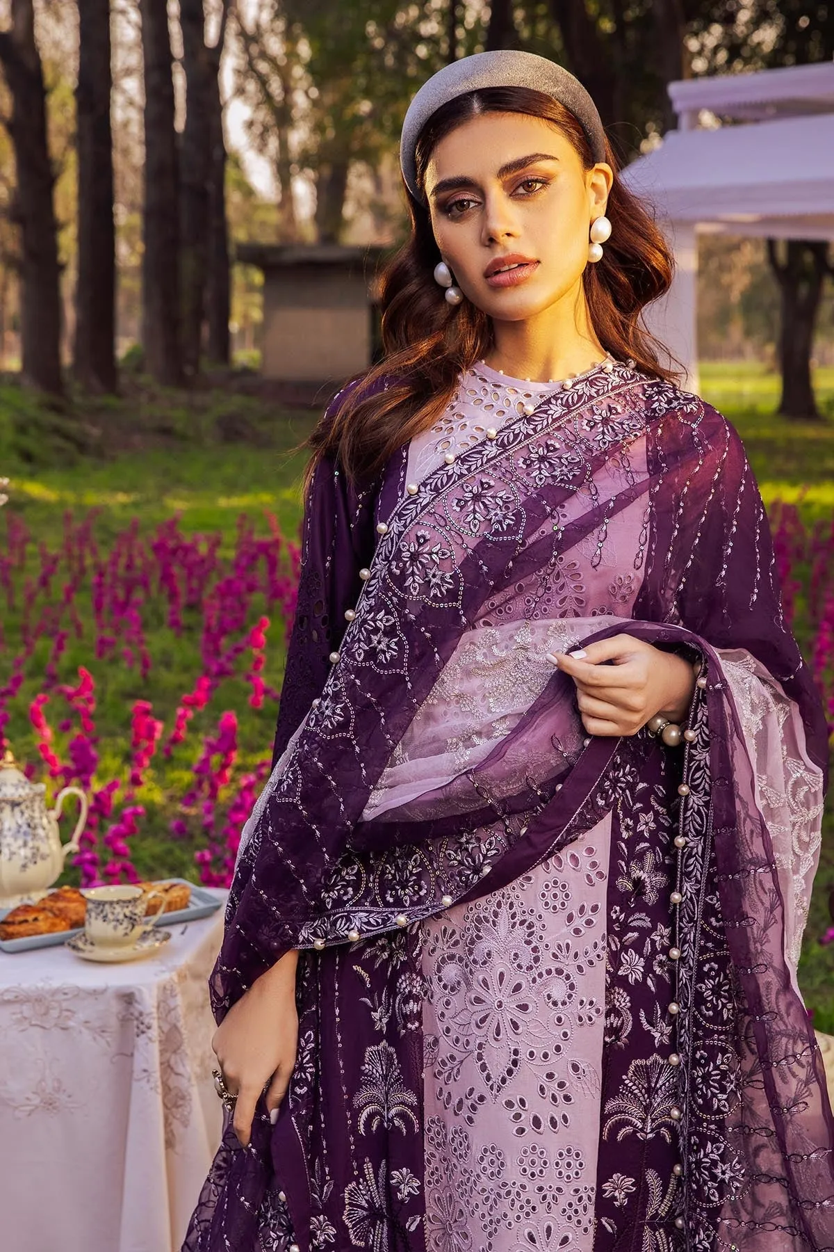 Nureh Exclusive Luxury Lawn Collection 2022 – MAUVE MELODY